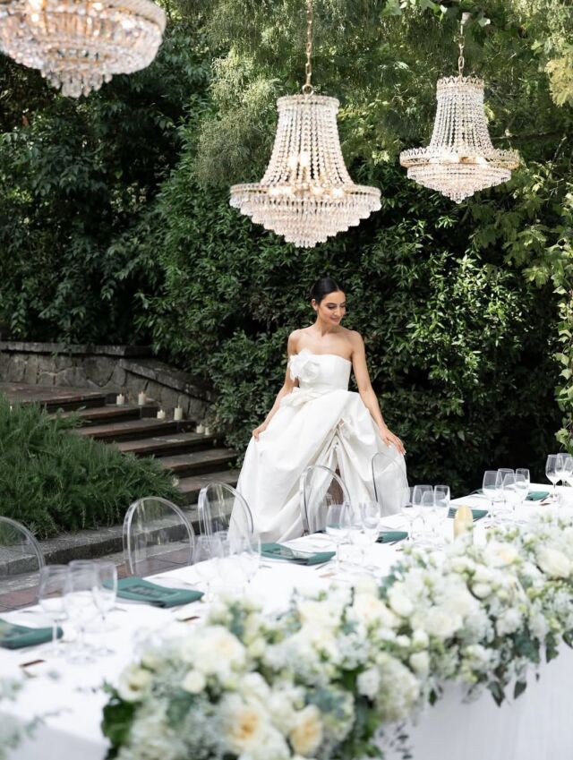 ✨@weddingstories_ @kononenko_foto @bellreco @kamalevents @bymusho @sensacionsbarcelona #Kamal #Lights #Apagon #Luces #Chandeliers #Bodas2026 #destinationwedding #Events #Wedding #KamalEvents